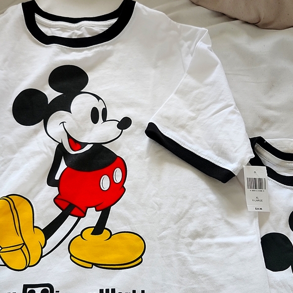 2 Walt Disney Mickey Mouse t-shirts, brand new, NWT🎉 - Picture 4 of 10